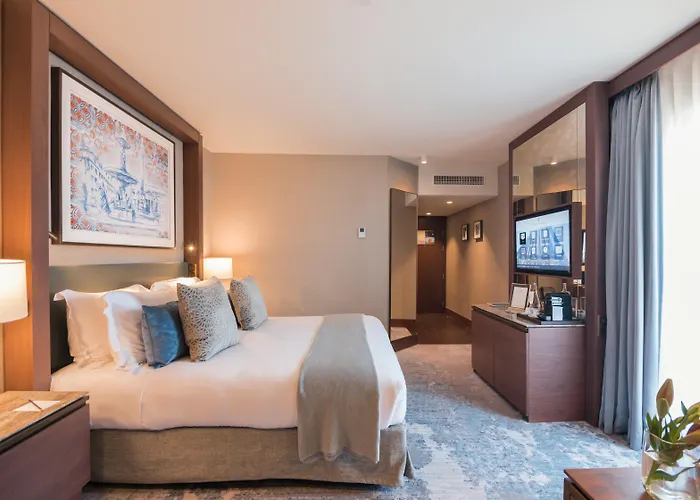 Intercontinental By Ihg Hotell