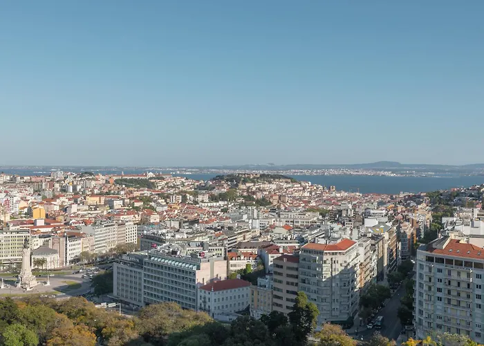 Intercontinental By Ihg Hotell