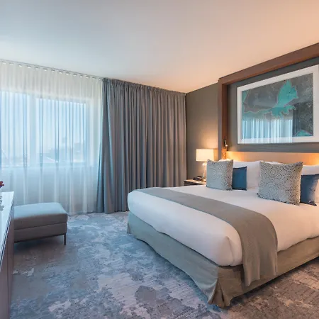 Intercontinental By Ihg Hotel 5*