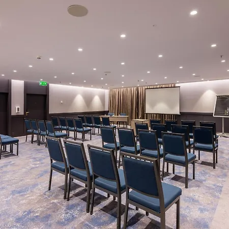 Intercontinental By Ihg 5*