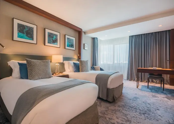 Intercontinental By Ihg Hotel 5*