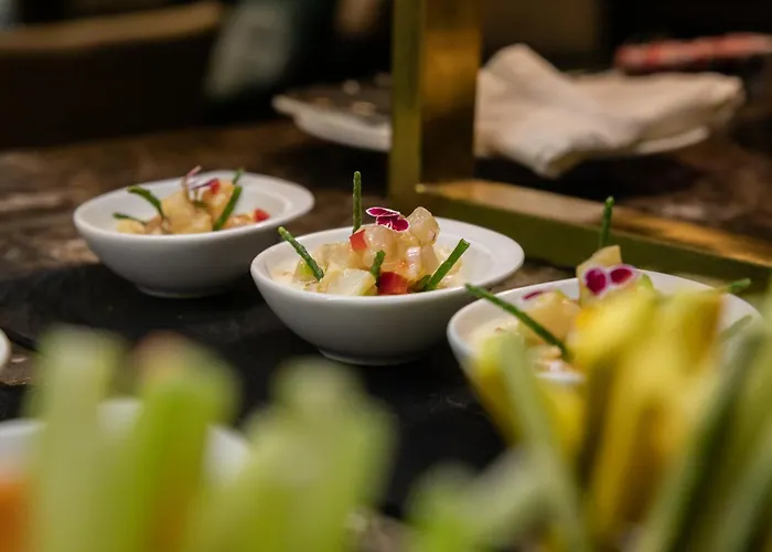 Intercontinental By Ihg 5*