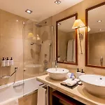 Intercontinental By Ihg Отель