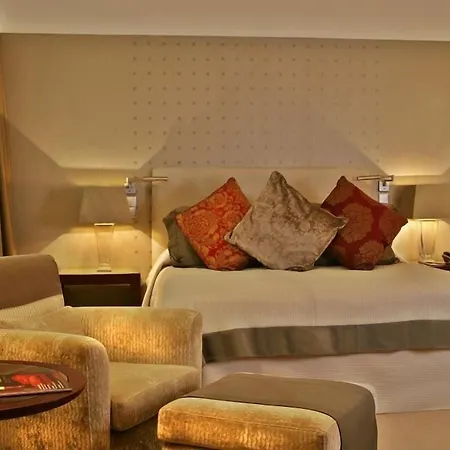 Intercontinental By Ihg Отель 5*